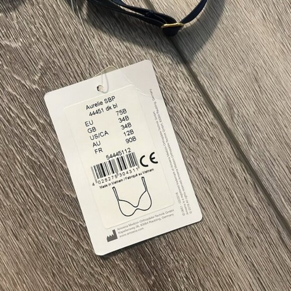 Amoena Aurelie Padded Non-wired Mastectomy Bra #444851 size 34B - Picture 3 of 4